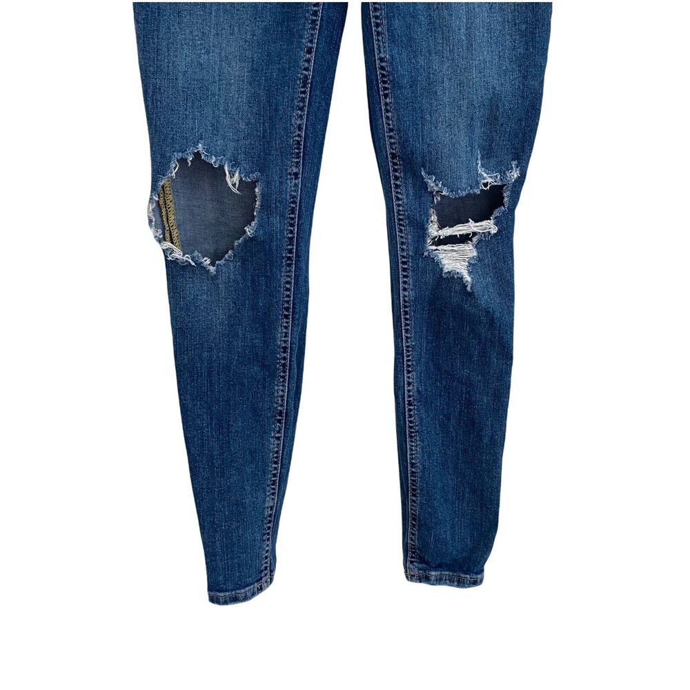 Free People 27 Skinny Jeans Distressed Medium Blue Denim Holes Stretch - Picture 4 of 10